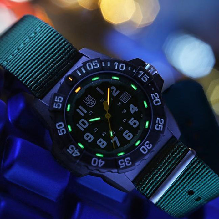 Luminox Men's Navy Seal 3500 Series Green Nylon Strap Green Analog Dial Quartz Watch - XS.3517.L