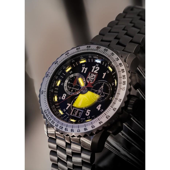 Luminox Men's Air F-22 Raptor 9240 Series Titanium Bracelet Black Analog Dial Quartz Watch - XA.9241