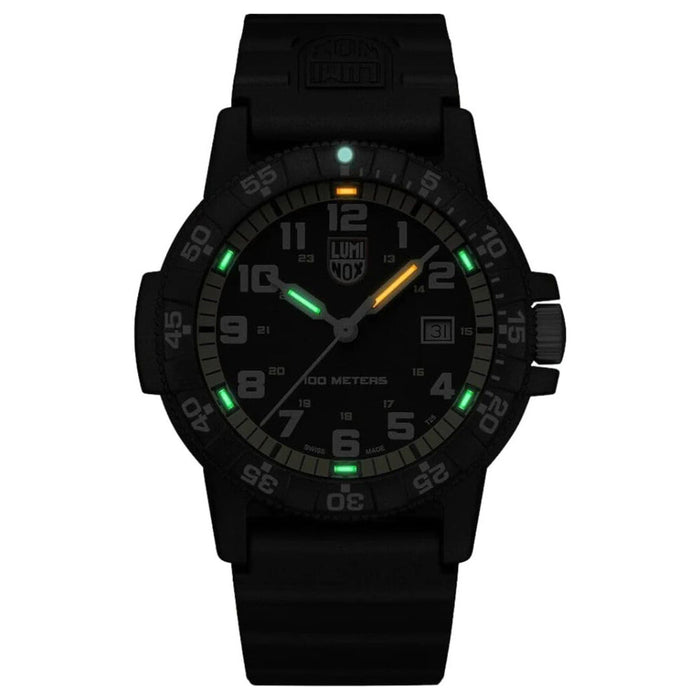 Luminox Unisex Black Dial Rubber Band Analog Quartz Watch - XS.0325
