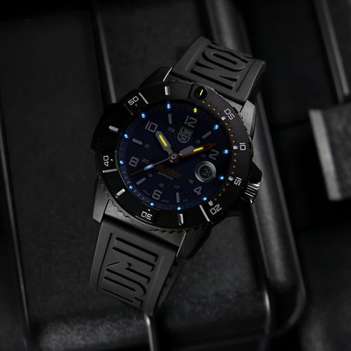 Luminox Men's Blue Dial Black Rubber Band Analogue Navy Seal Diver Quartz Watch - XS.3602.NSF