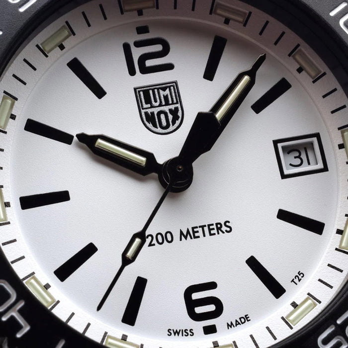 Luminox Men's White Dial Black Rubber Band Sea Pacific Diver Ripple Dive Swiss Quartz Watch - XS.3127M