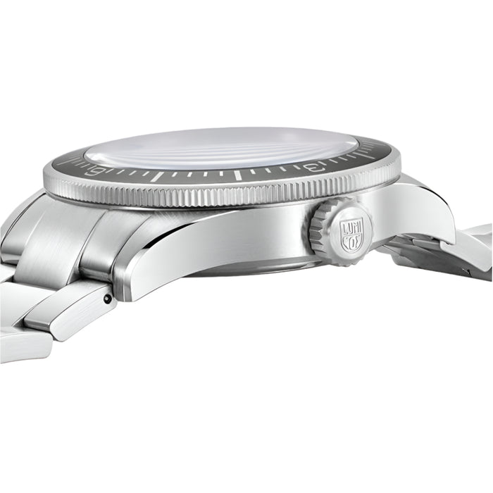 Luminox Men's Black Dial Silver Stainless Steel Band Automatic Quartz Analog Watch - XA.9601.M-A